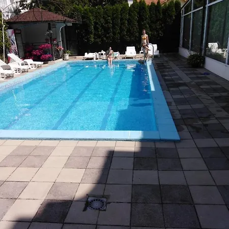 Devedzic 4*