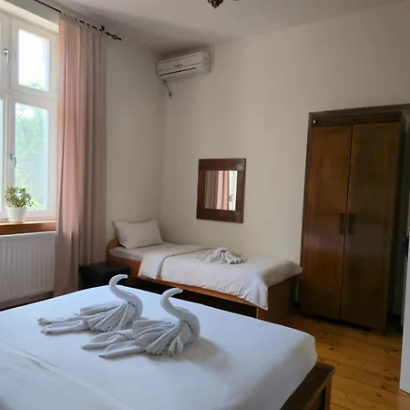 Szálloda Devedzic 4*